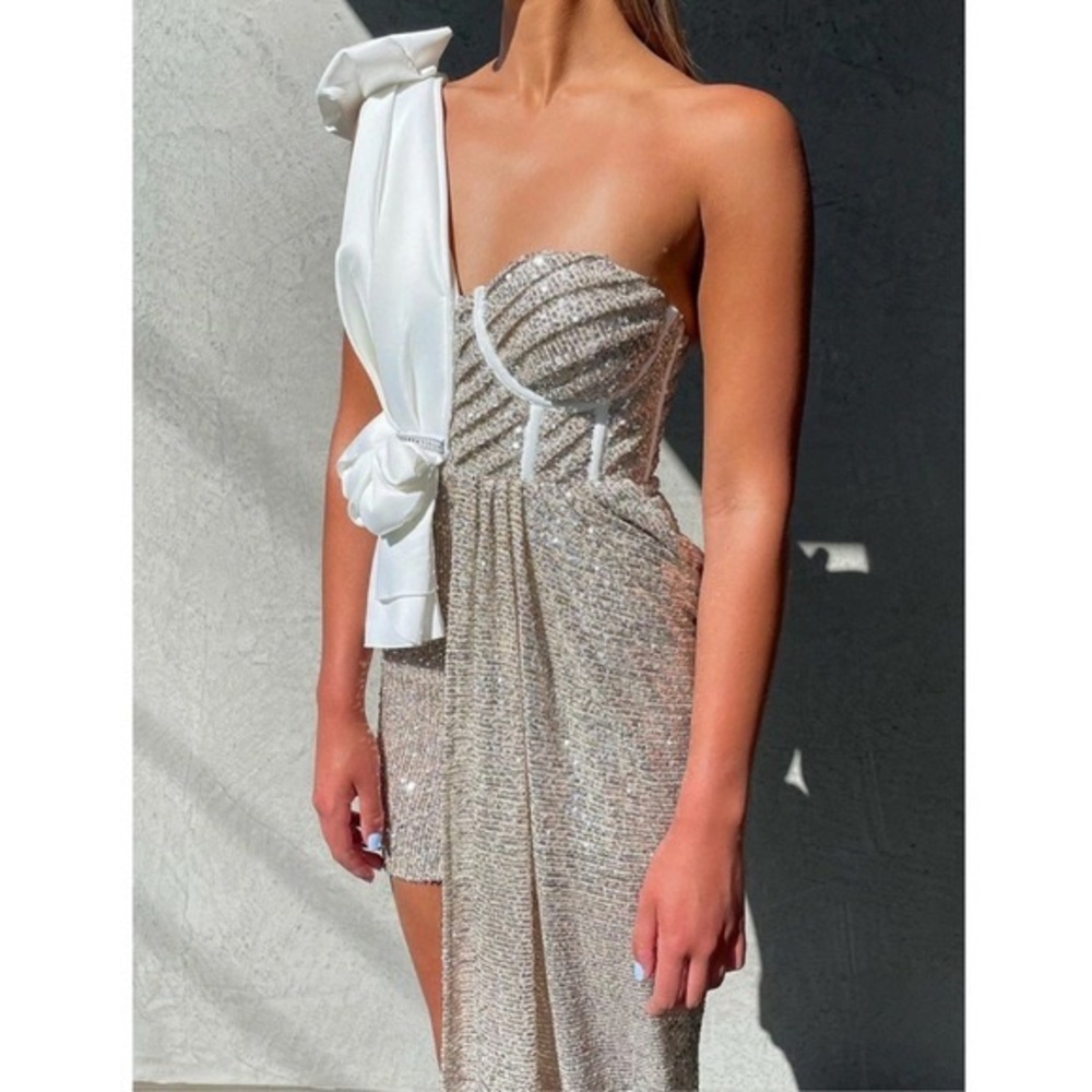 Eliya the label gown